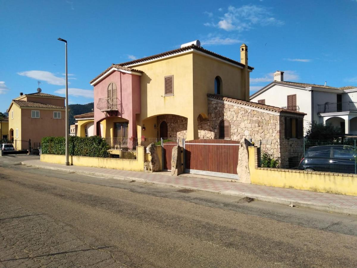 Apartamento Il Giglio Cardedu Exterior foto