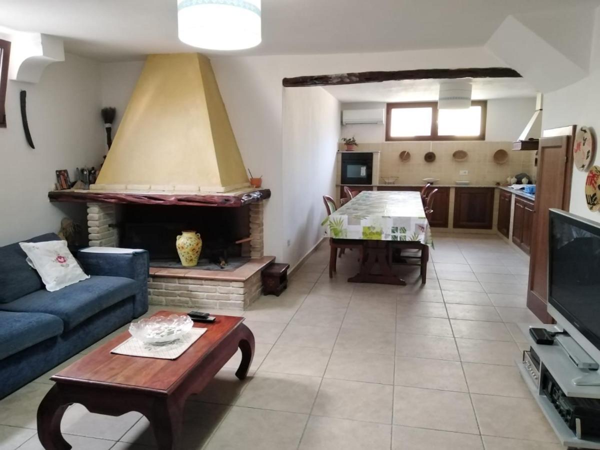 Apartamento Il Giglio Cardedu Exterior foto